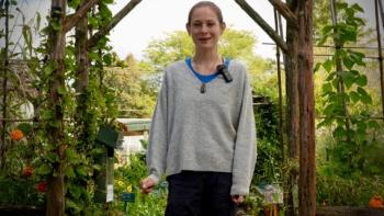 Embedded thumbnail for Why Plant Flowers and Other Non-Veggies in the Vegetable Garden?